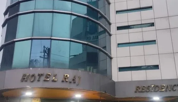 Hotel Raj Residency